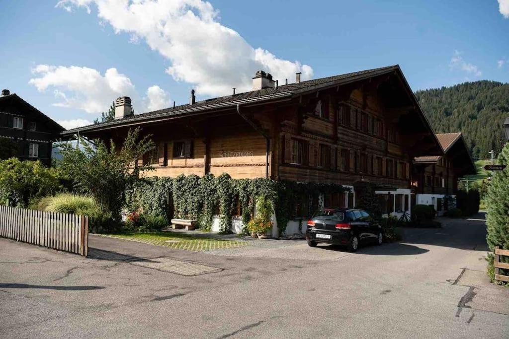 Cozy Place In Gstaad Center Ngoại thất bức ảnh