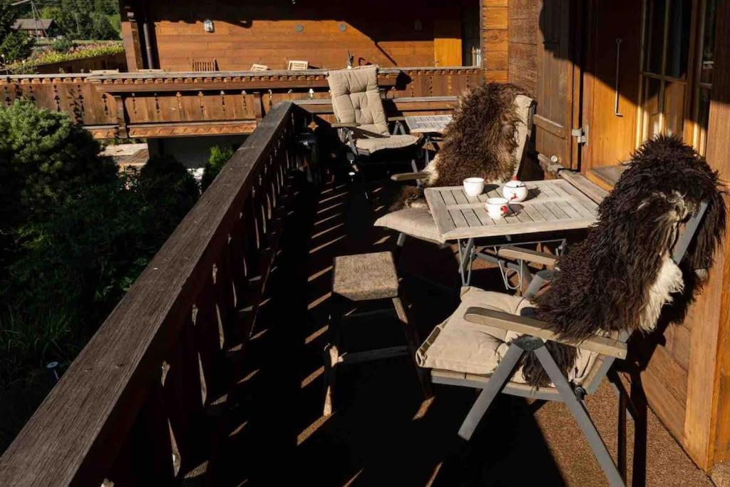 Cozy Place In Gstaad Center Ngoại thất bức ảnh